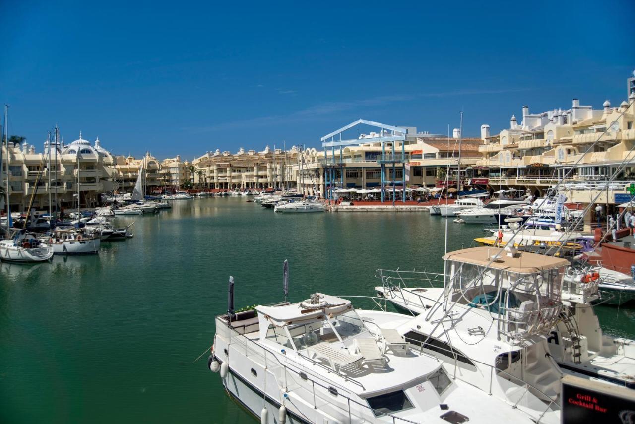 Benal Beach, Luxury Sea & Mountain View Beachside 1 Bedroom Apartment Benalmadena Exterior photo
